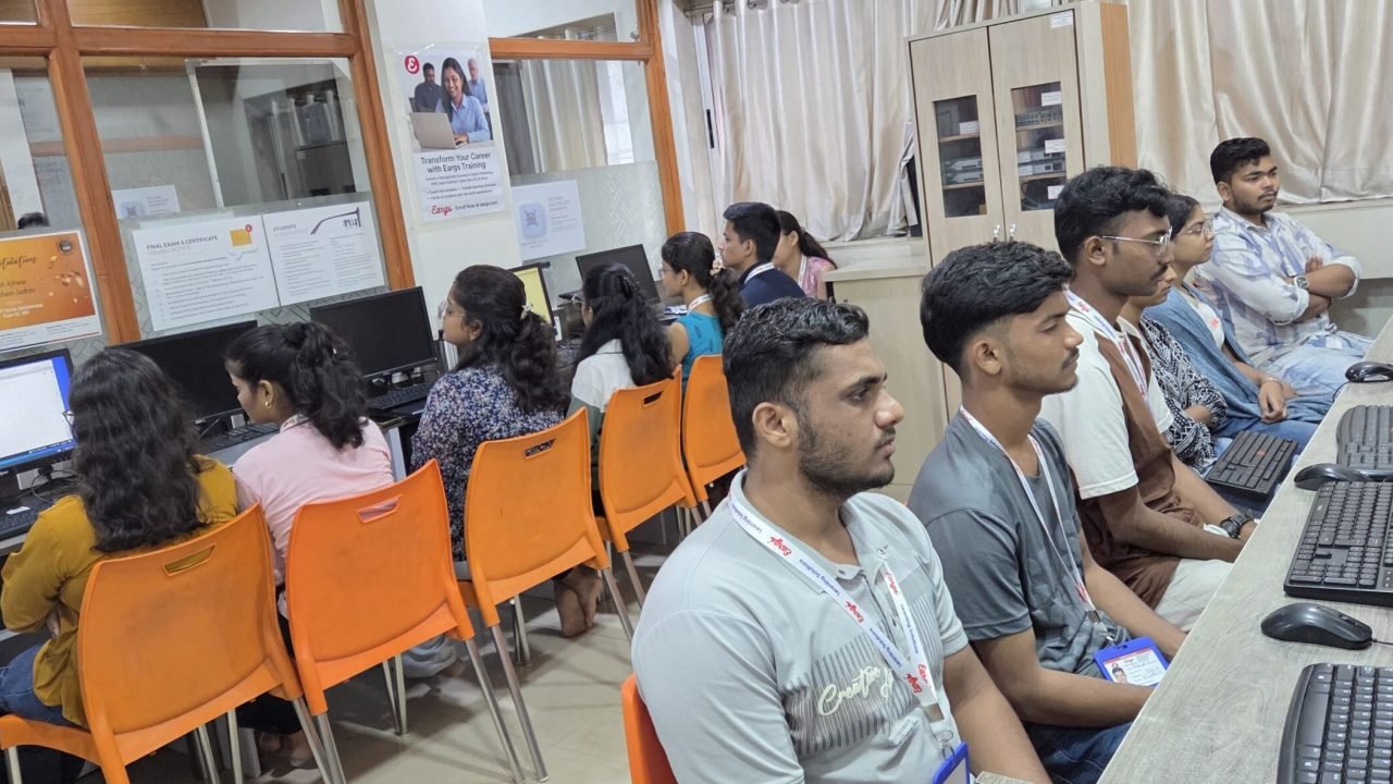 WhatsApp Image 2025-09-21 at 15.19.10_03b85b02